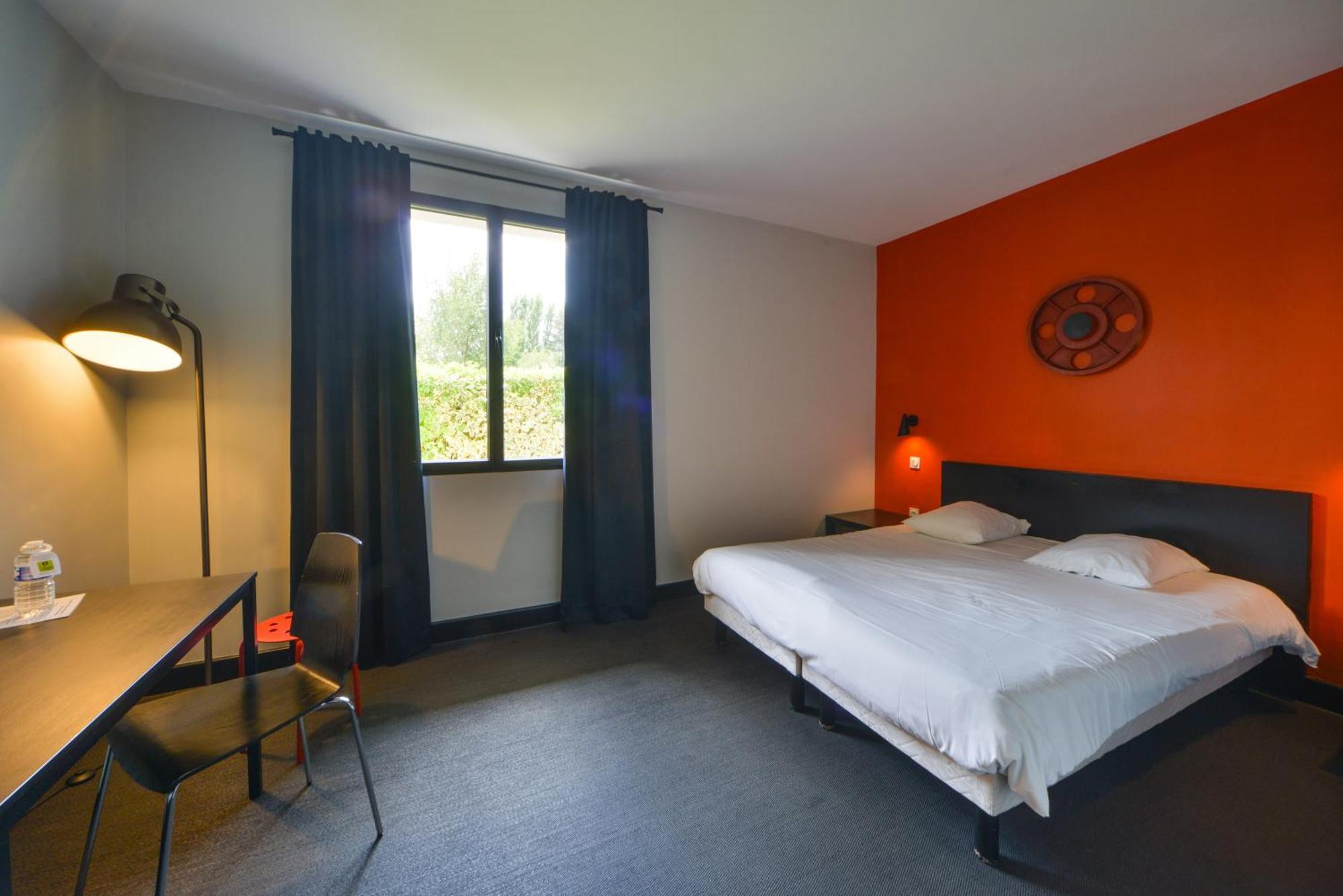 Logis - Hotel Restaurant La Mire Vierzon Ngoại thất bức ảnh